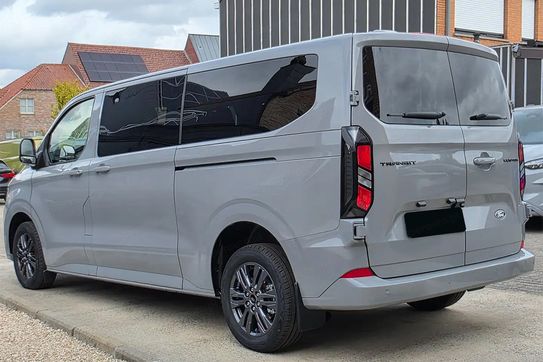 Ford Transit Custom Kombi M1 320 L2H1 Limited A8