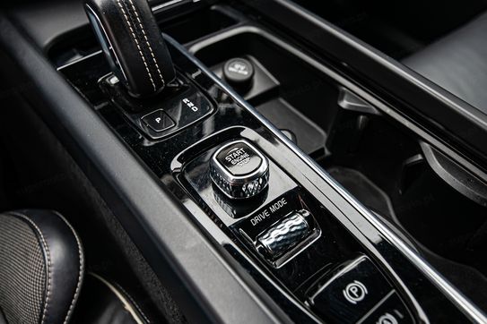 Volvo XC60 D AWD R-Design aut