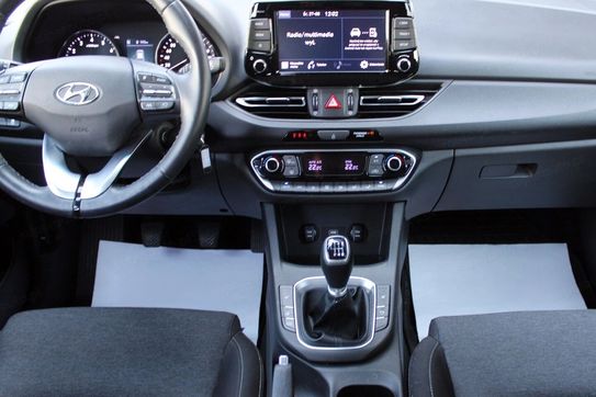 Hyundai i30 1.5 T-GDI Smart