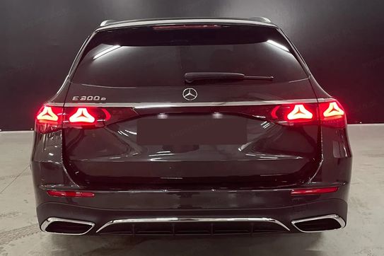 Mercedes E Klasa 300 e AMG Estate