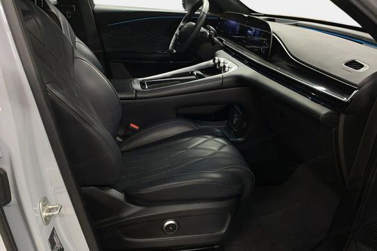 Omoda 9 1.5 Super Hybrid AWD