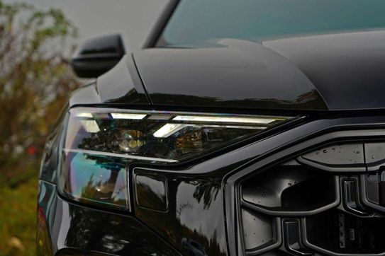 Audi Q8 55 TFSI e quattro