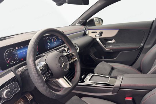 Mercedes CLA 250 mHEV 4-Matic AMG Line 8G-DCT
