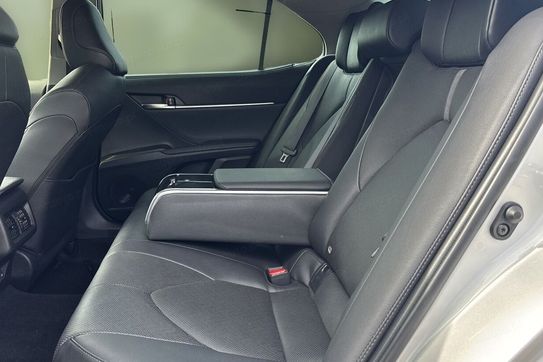 Toyota Camry Hybrid Executive CVT