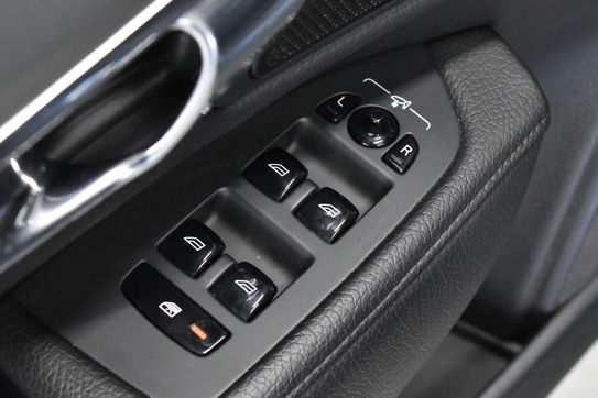 Volvo S90 D4 Momentum