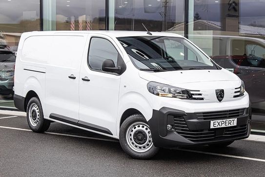 Peugeot Expert XL L2H1 EAT8