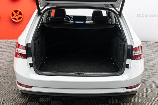 Skoda Superb 2.0 TDI DSG