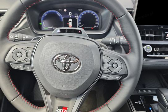 Toyota Corolla Cross GR Sport 2.0 Hybrid AWD