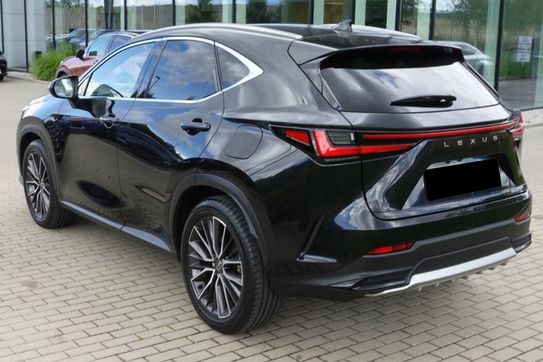Lexus NX 350h Omotenashi 2.5 Hybrid AWD