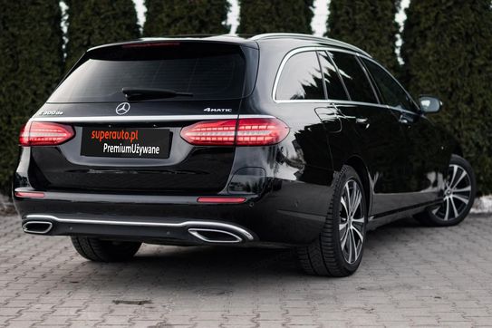 Mercedes Klasa E Kombi 300 de 4MATIC Avantgarde