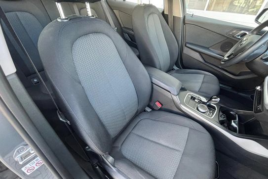BMW Seria 1 118i Advantage