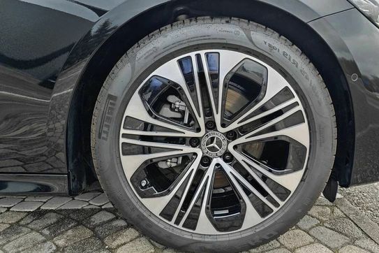 Mercedes Klasa E 200  4-Matic Avantgarde