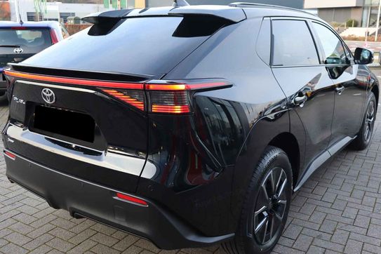 Toyota bZ4X Style EV