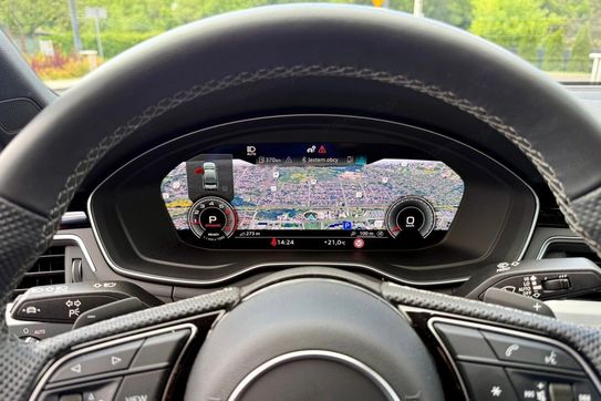 Audi A4 40 TFSI quattro S Line