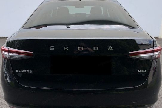 Skoda Superb L&K 2.0 TSI DSG 4x4