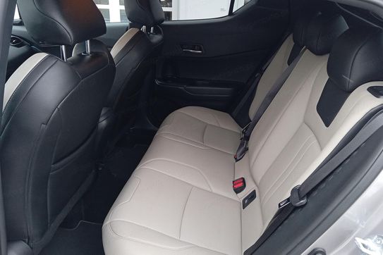 Toyota C-HR 2.0 Hybrid Selection