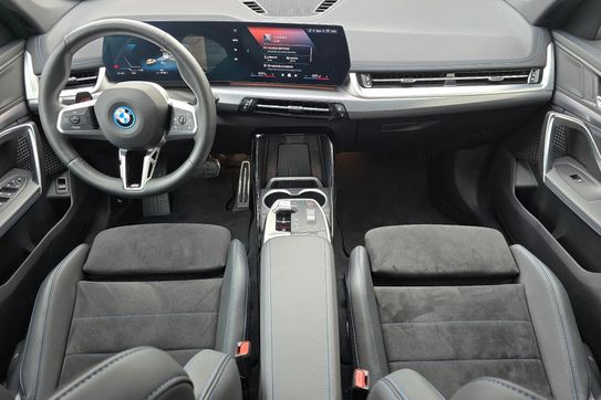 BMW iX1 eDrive20 M Sport