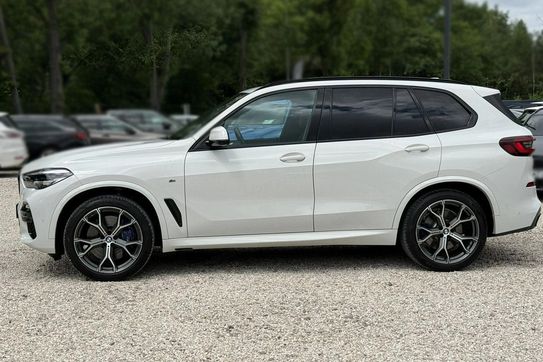 BMW X5 M50d