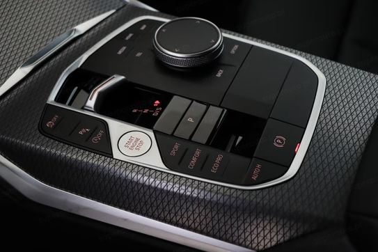 BMW Seria 3 318i M Sport