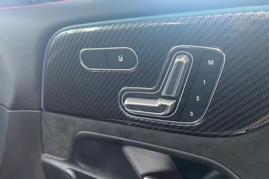 Mercedes GLB 200 AMG Line