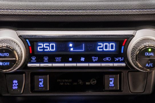 Toyota RAV4 2.5 Hybrid Selection 4x4