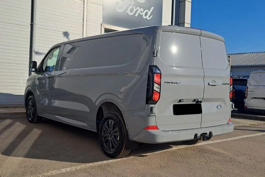 Ford Transit Custom 320 L2H1 Limited A8