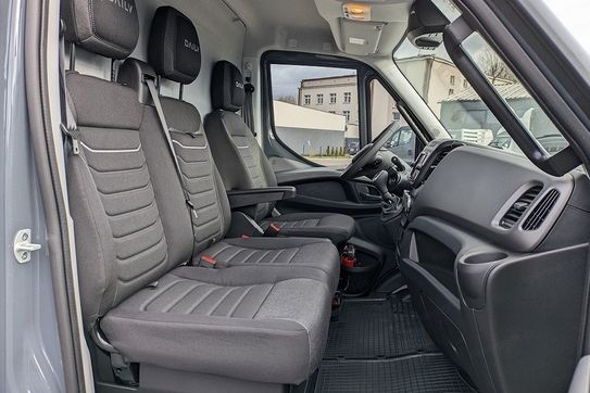 Iveco Daily 35S18 V Hi-Matic 18m3