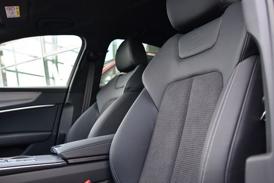 Audi A6 55 TFSI e quattro S Line