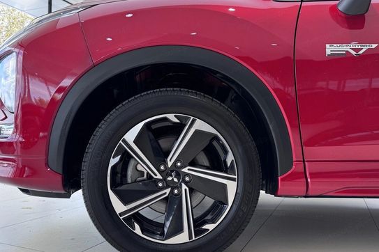 Mitsubishi Eclipse Cross 2.4 PHEV Instyle