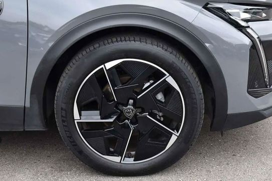 Peugeot 408 GT e-DCS 1.2 mHEV