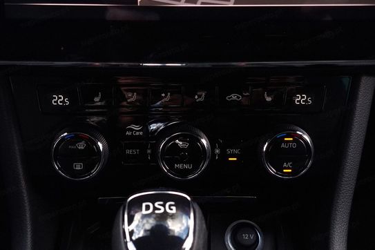 Skoda Superb 2.0 TDI SCR Sportline DSG