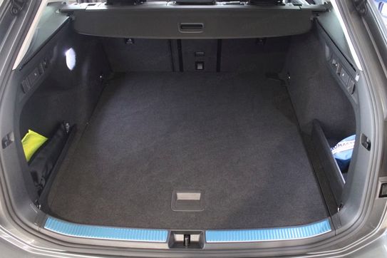Volkswagen Passat Business 2.0 TDI DSG