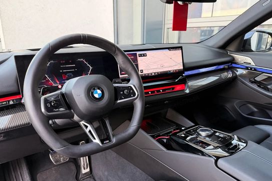 BMW Seria 5 Touring 540d xDrive M Sport