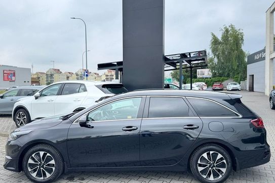 Kia Ceed 1.5 t-Gdi Tribute Dct