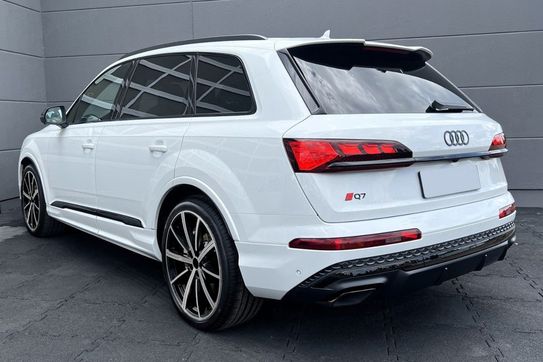 Audi Q7 50 TDI quattro S Line