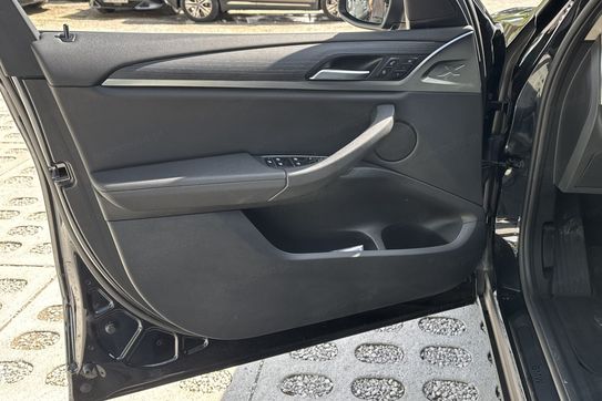 BMW X3 xDrive20i
