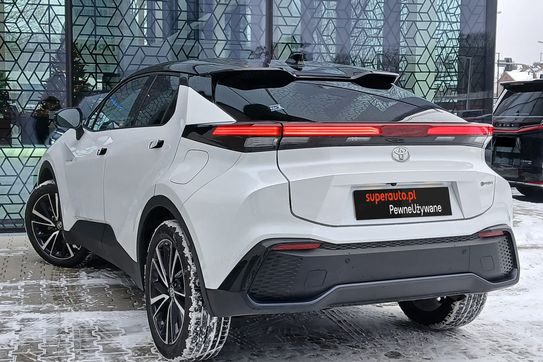 Toyota C-HR 2.0 PHEV Dynamic Force Executive