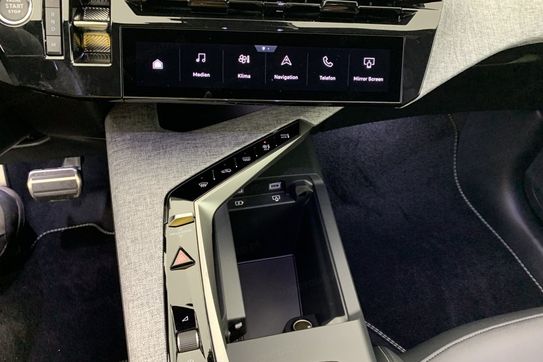 Peugeot 3008 GT 1.2 mHEV e-DCS6