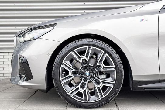 BMW Seria 5 520i M Sport