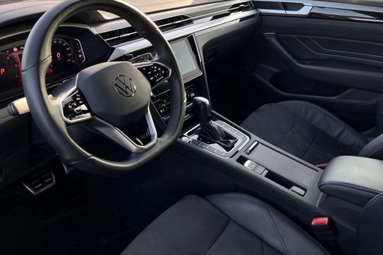 Volkswagen Arteon 2.0 TDI R-Line DSG