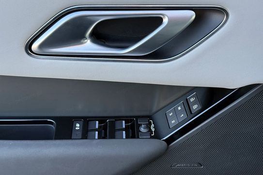 Land Rover Range Rover Velar P250 Dynamic SE