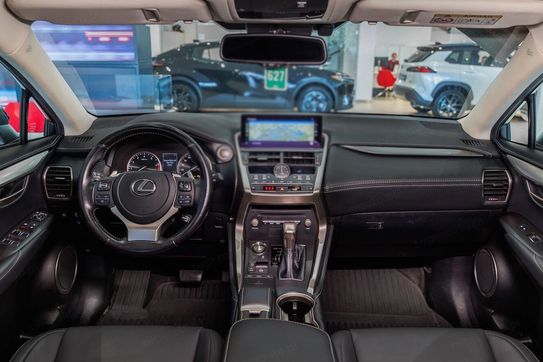 Lexus NX 300 F Impression AWD