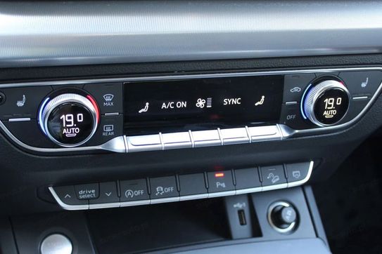 Audi Q5 45 TFSI quattro S Line S tronic