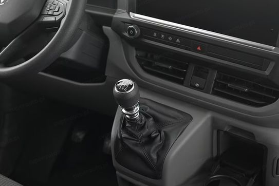 Volkswagen Transporter L2H1