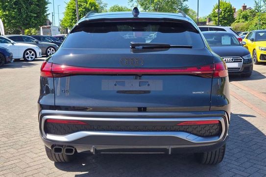 Audi Q5 TDI quattro Sportback S line