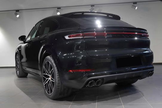 Porsche Cayenne Coupe Black Edition