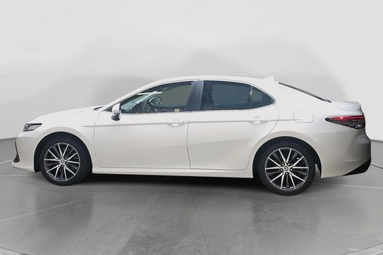 Toyota Camry 2.5 Hybrid Prestige