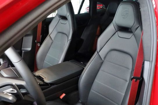 Porsche Panamera GTS