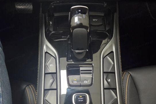 Bestune T77 1.5T Business DCT