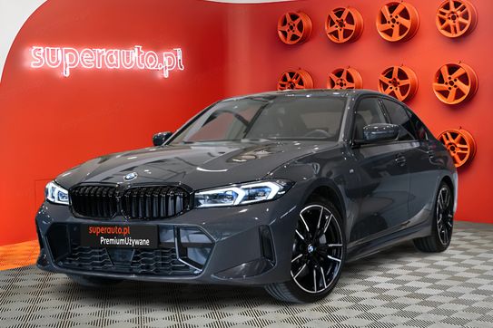 BMW Seria 3 330i xDrive M Sport sport-aut